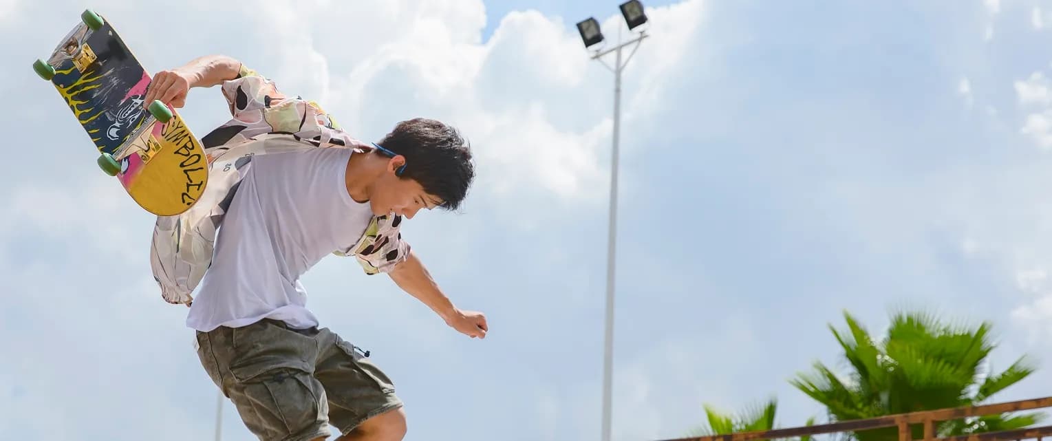 Tận hưởng âm nhạc trên từng <br> chuyển động