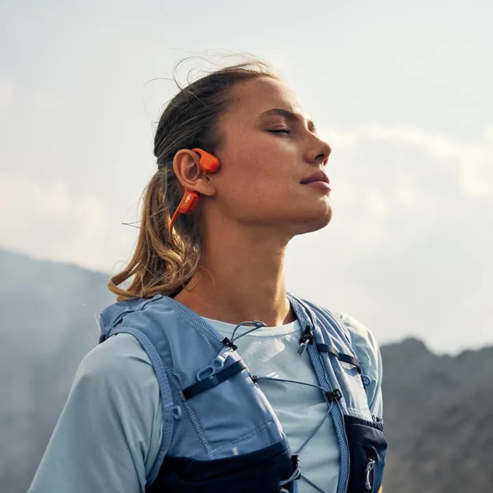 Open-Ear background mobile