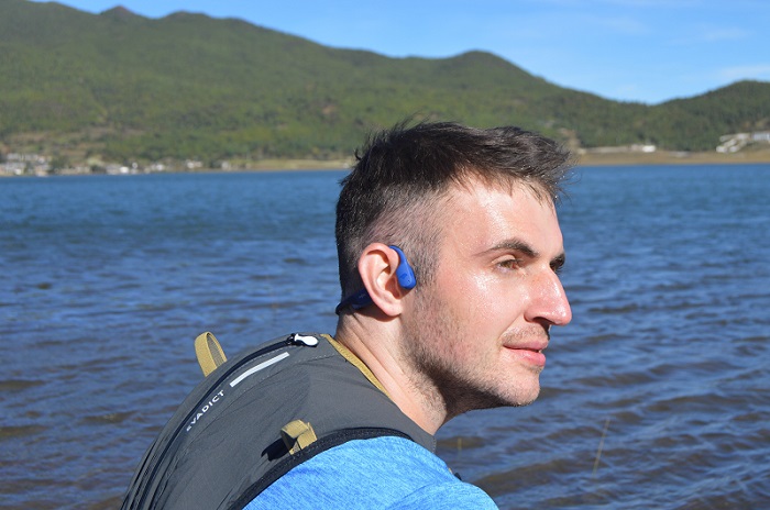 Tính năng sạc nhanh tiện lợi của tai nghe Shokz OpenRun Pro