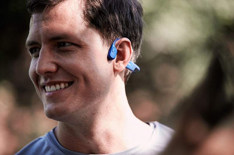 Sử dụng các loại tai nghe Open-ear để chạy bộ