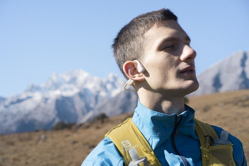 Sử dụng tai nghe phù hợp để tránh trường hợp đau tai khi đeo tai nghe
