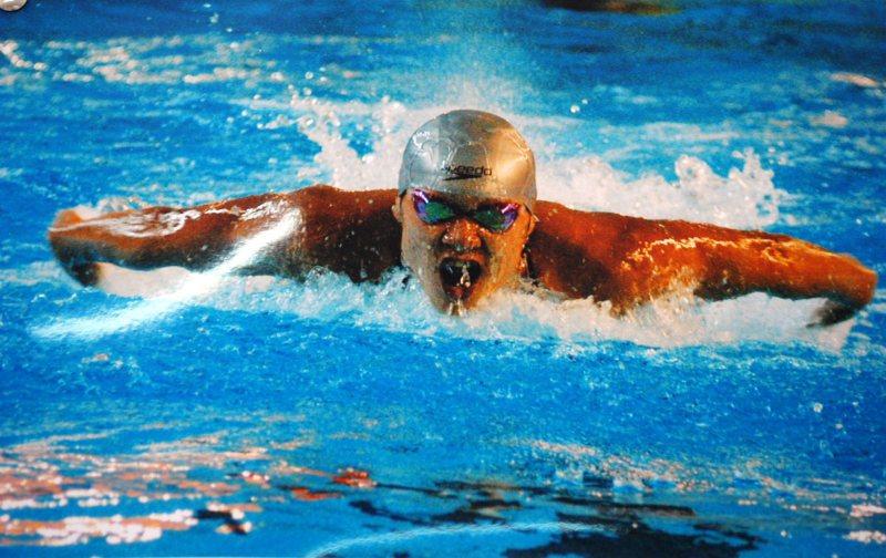 Tình trạng hen suyễn sẽ được cải thiện với những người thường xuyên bơi lội