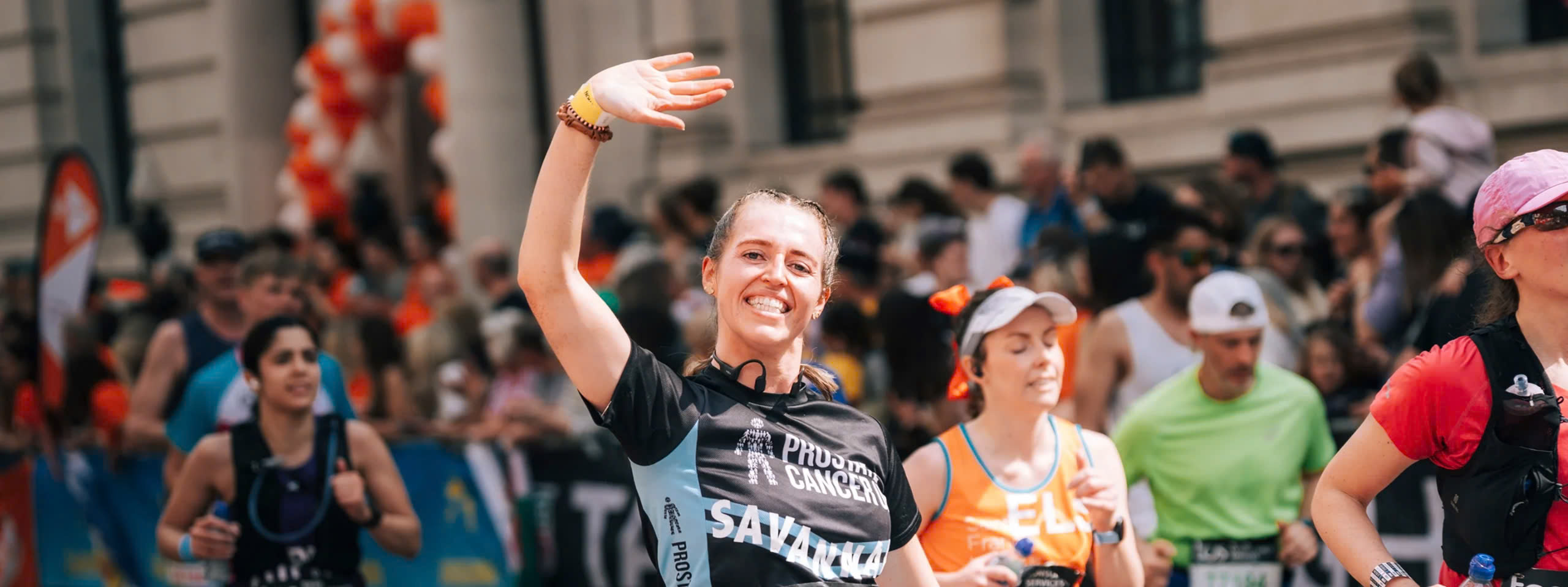 TIẾNG CỔ VŨ KHÔNG BAO GIỜ NGỪNG KHI SHOKZ CÓ MẶT TẠI GIẢI MARATHON TCS LONDON 2025